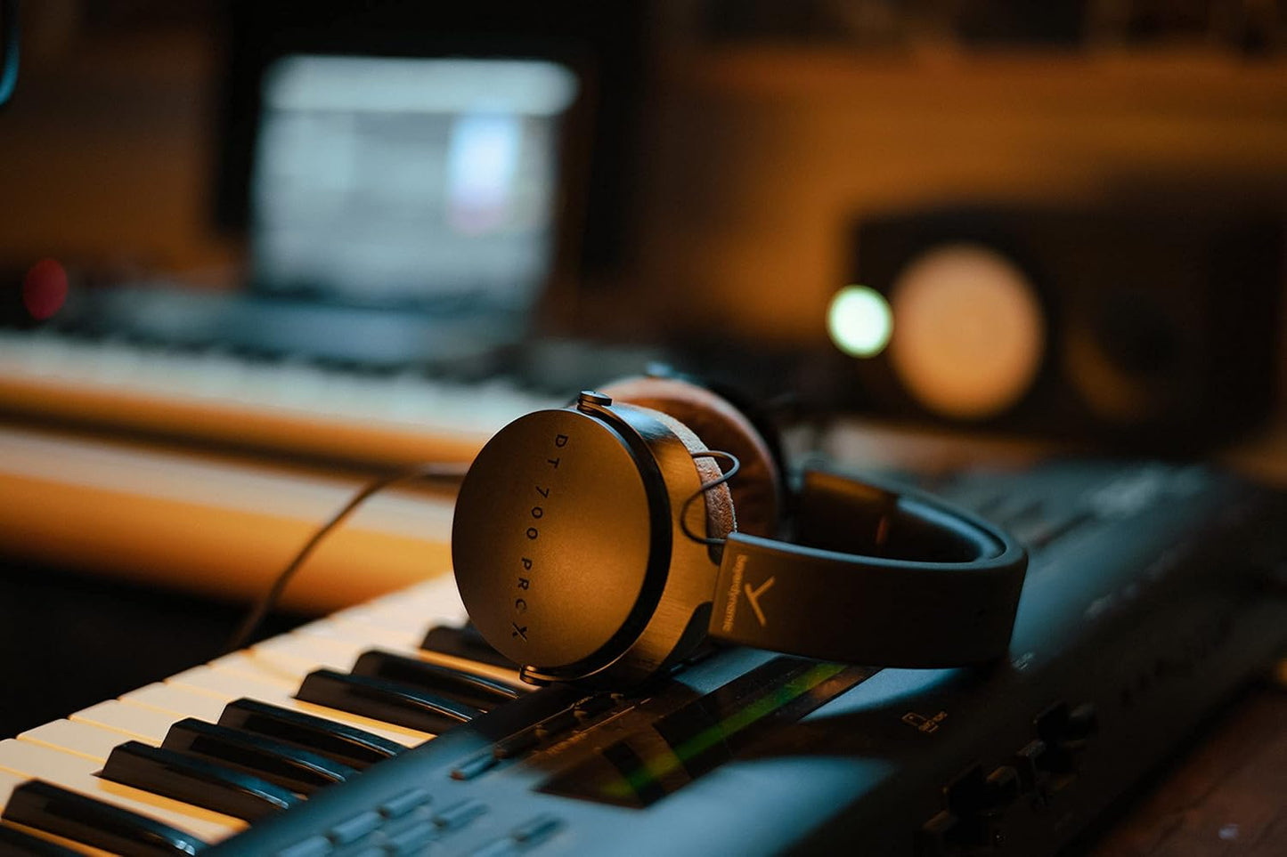 Beyerdynamic - DT 700 Pro X Studio Headphones